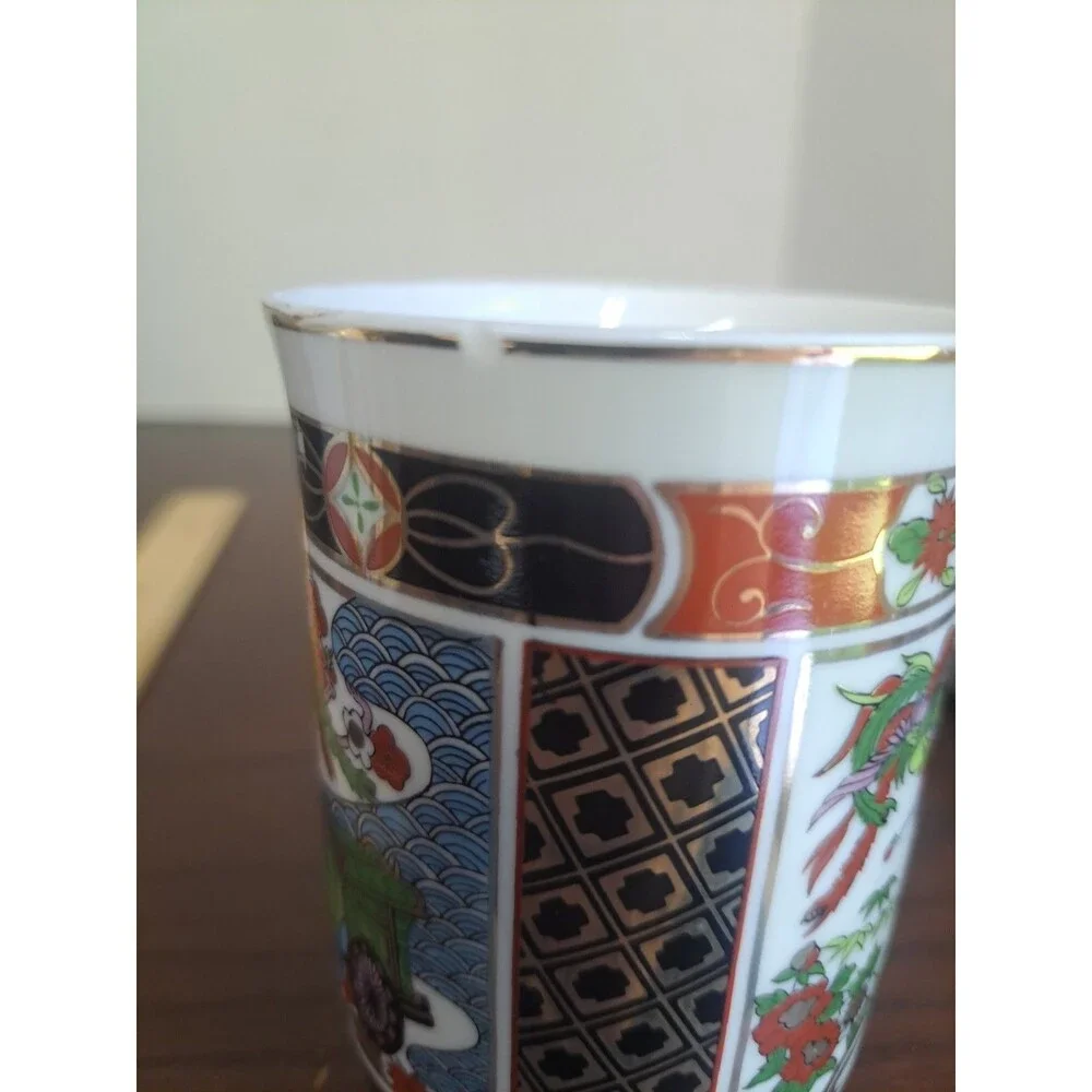 heritage mint imari porcelain has tiny